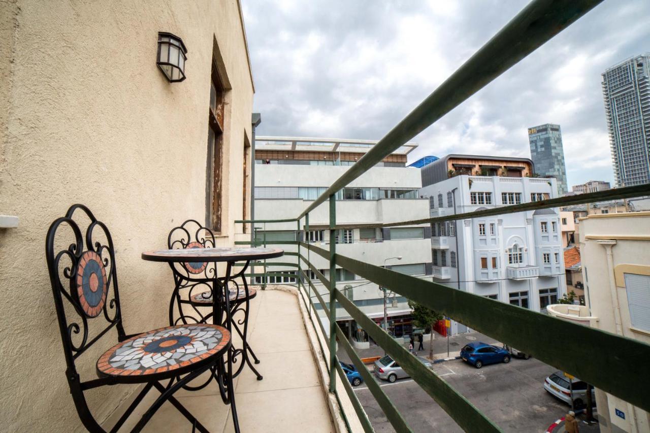Ji Neve Tzedek